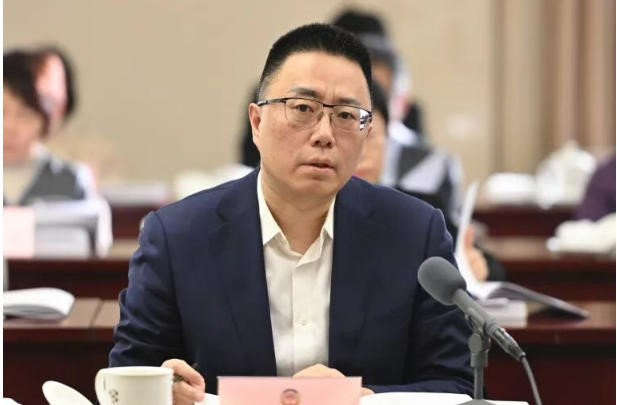 北京天一博观城市规划设计院院长叶昊参加朝阳区政协区委统战部联合举办的“构建首都新质生产力融合发展示范先导区，探索形成‘两业融合’新业态、新模式”，专题协商议政会并做大会重点发言(图2)
